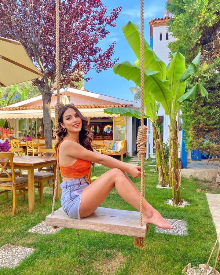 Banana Alacati Food & Stay - Adults Only エクステリア 写真