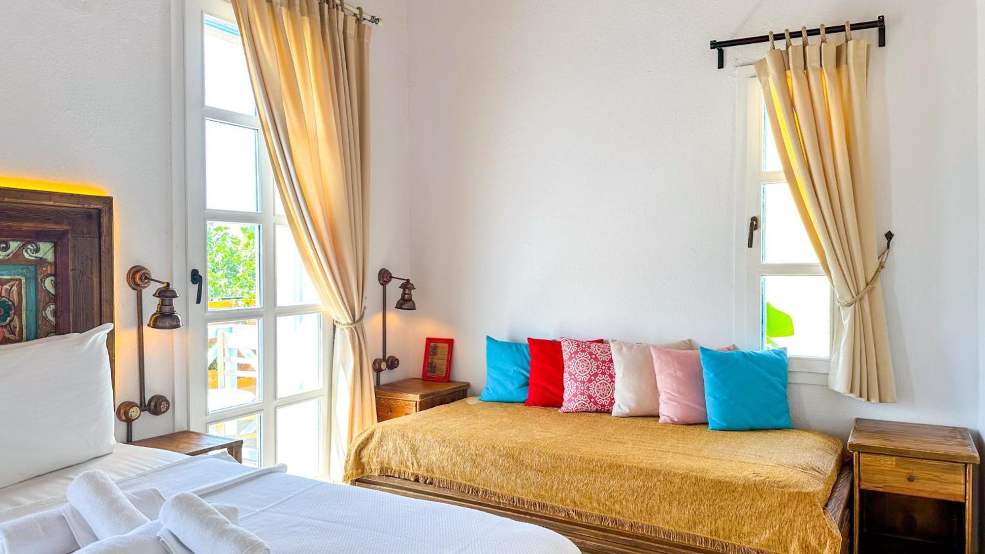 Banana Alacati Food & Stay - Adults Only エクステリア 写真